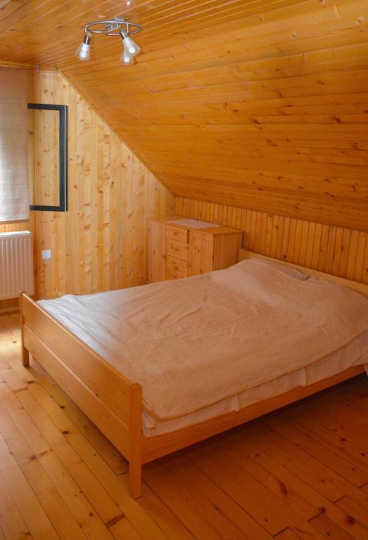 Brunarica Petric - Bela Krajina - Komarna Vas - Smucisce Gace - Semic Exterior photo